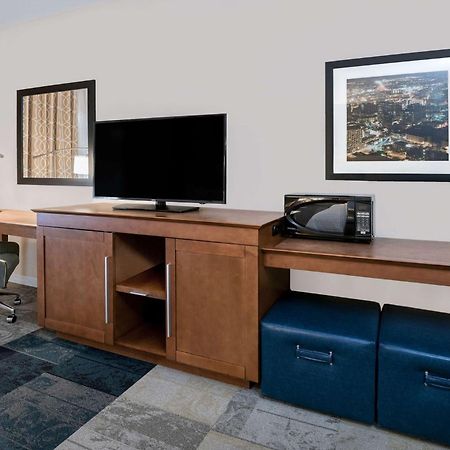 Hampton Inn & Suites San Antonio Brooks City Base, Tx מראה חיצוני תמונה