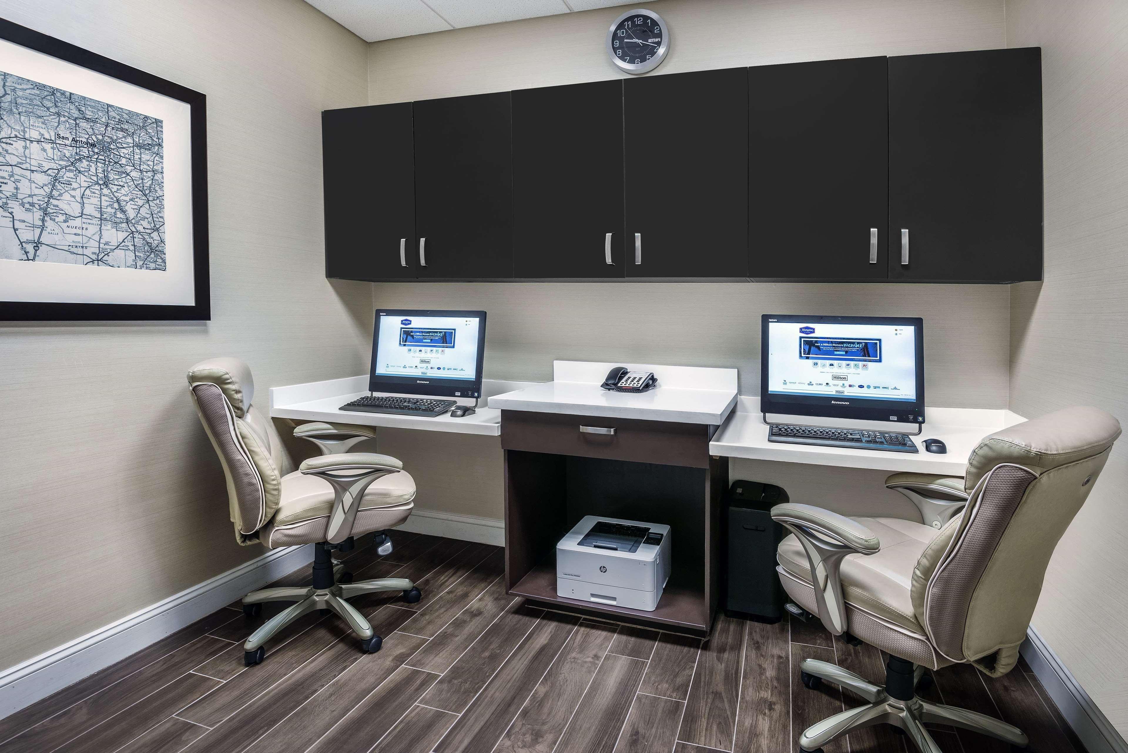 Hampton Inn & Suites San Antonio Brooks City Base, Tx מראה חיצוני תמונה
