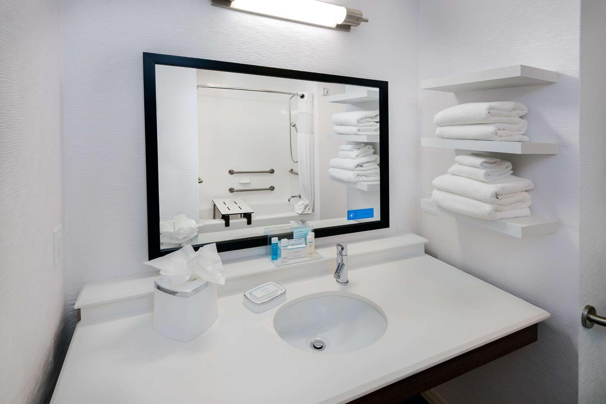 Hampton Inn & Suites San Antonio Brooks City Base, Tx מראה חיצוני תמונה