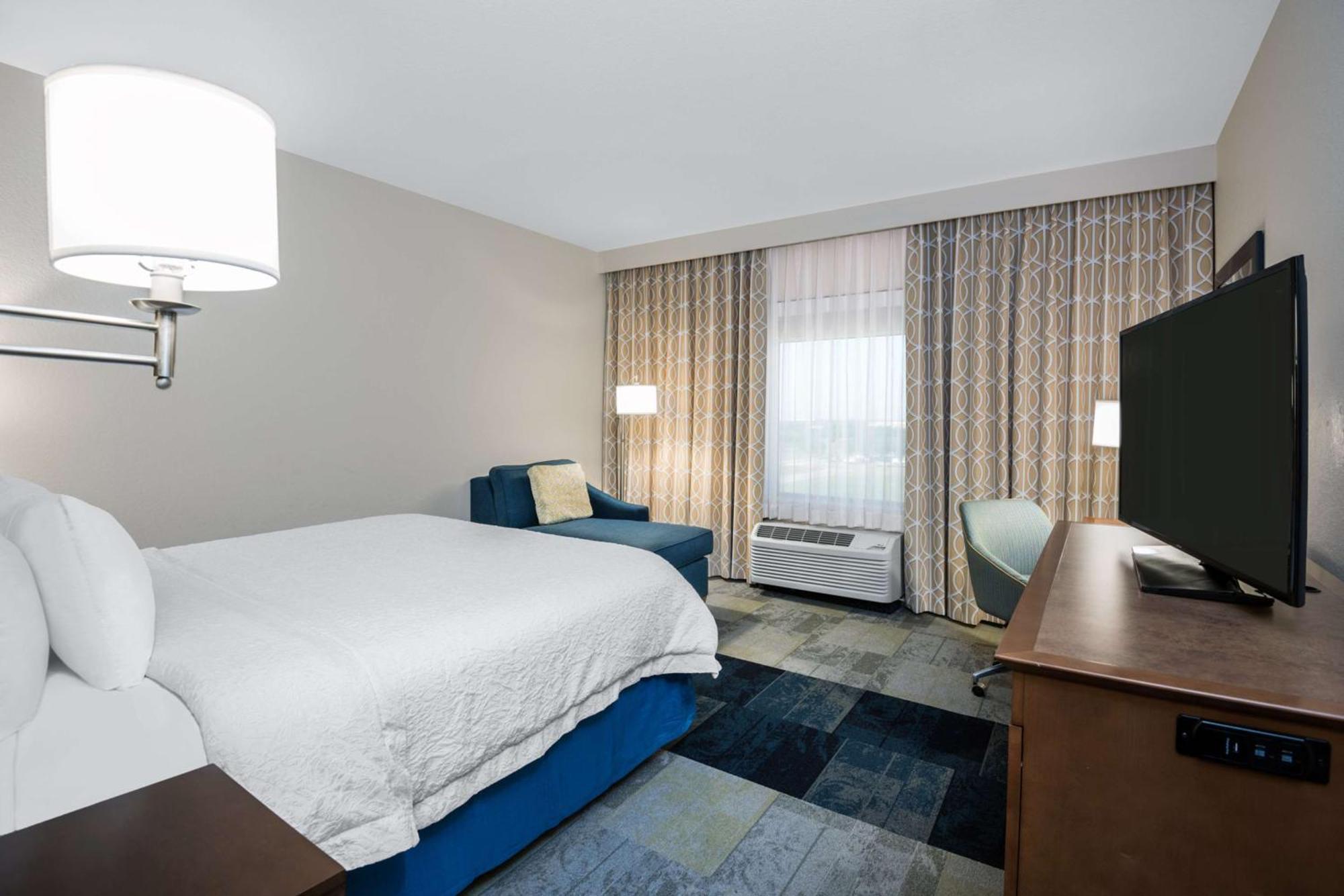 Hampton Inn & Suites San Antonio Brooks City Base, Tx מראה חיצוני תמונה